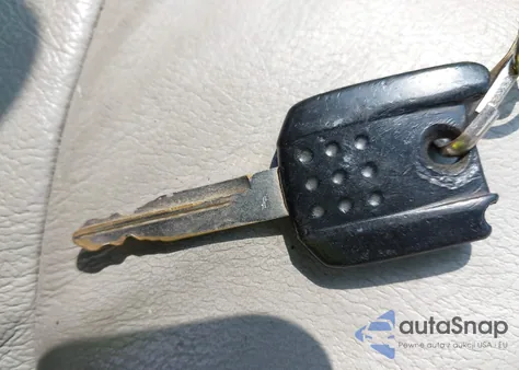 2004 Mercury Grand Marquis Ls from USA, damaged, VIN 2MEFM75W04X634791